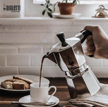 Load image into Gallery viewer, Bialetti | Moka Express | 6 Cup

